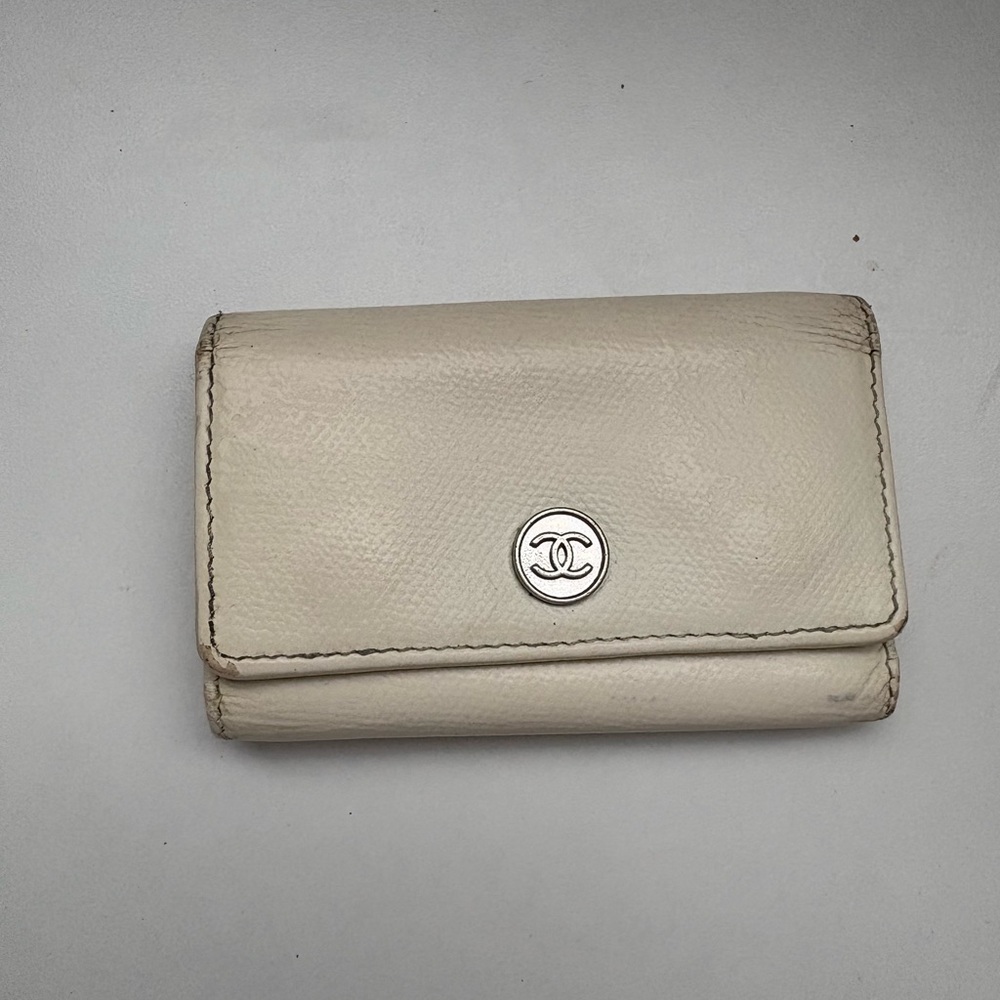 Chanel Cream Leather Wallet